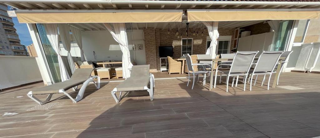 Apartamento Fantástico ático Con Enorme Terraza Y Chill Out