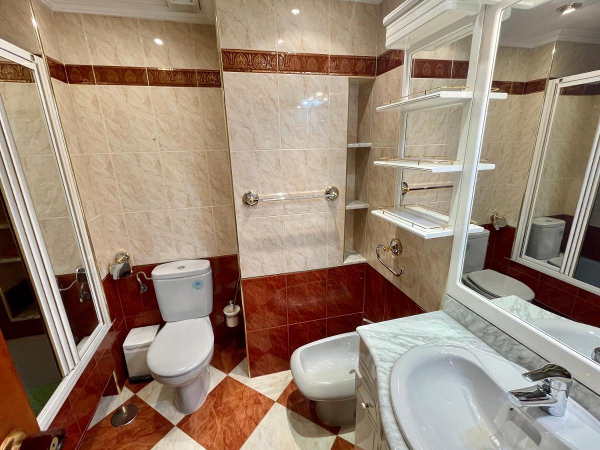 Apartment Turistico La Pinta Planta 18 *