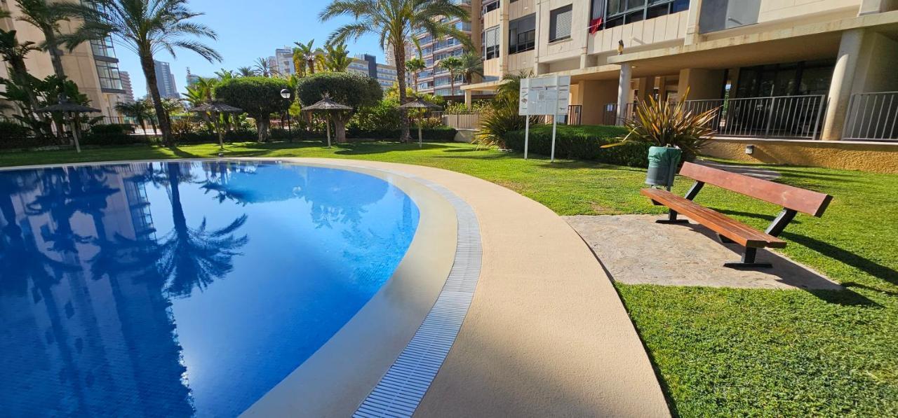 Disponimble 25 Octu A 13 Noviem Apt Gemelos26--wifi-piscina-padel-tenis- Garaje Opcionable Extra Apartment Benidorm
