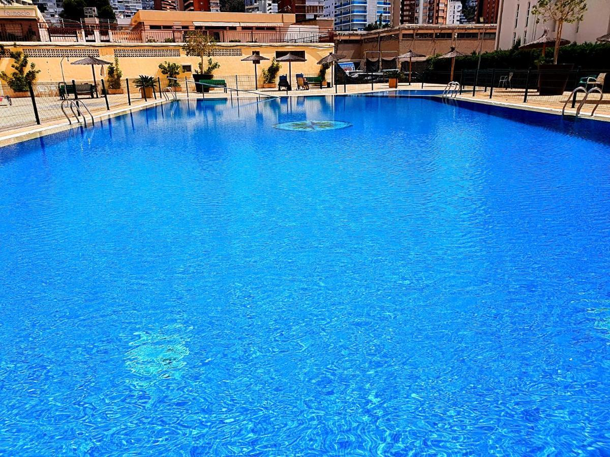 One Bedroom Flat With Shared Pool In Acuarium Ii *