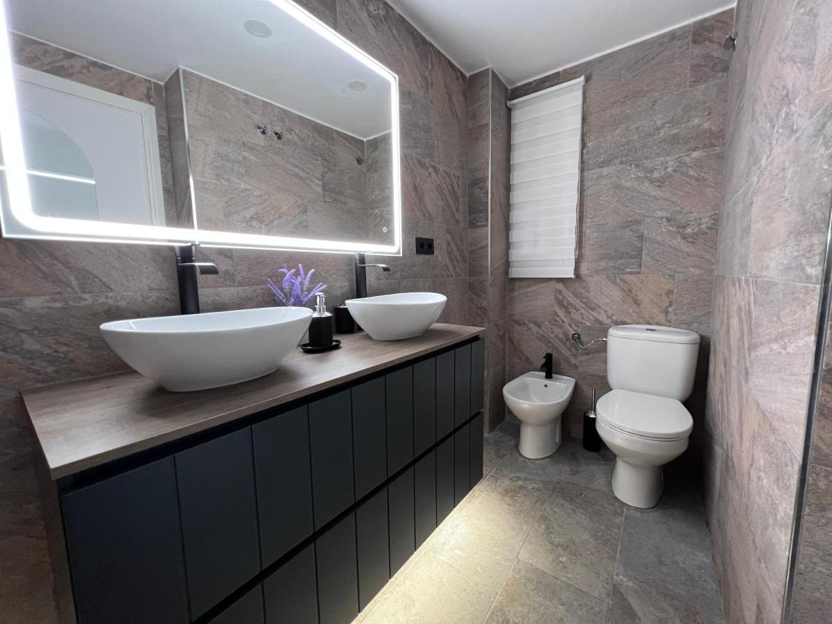 Stylish Getaway - Renovated 1br With Pool & Tennis Apartamento Benidorm
