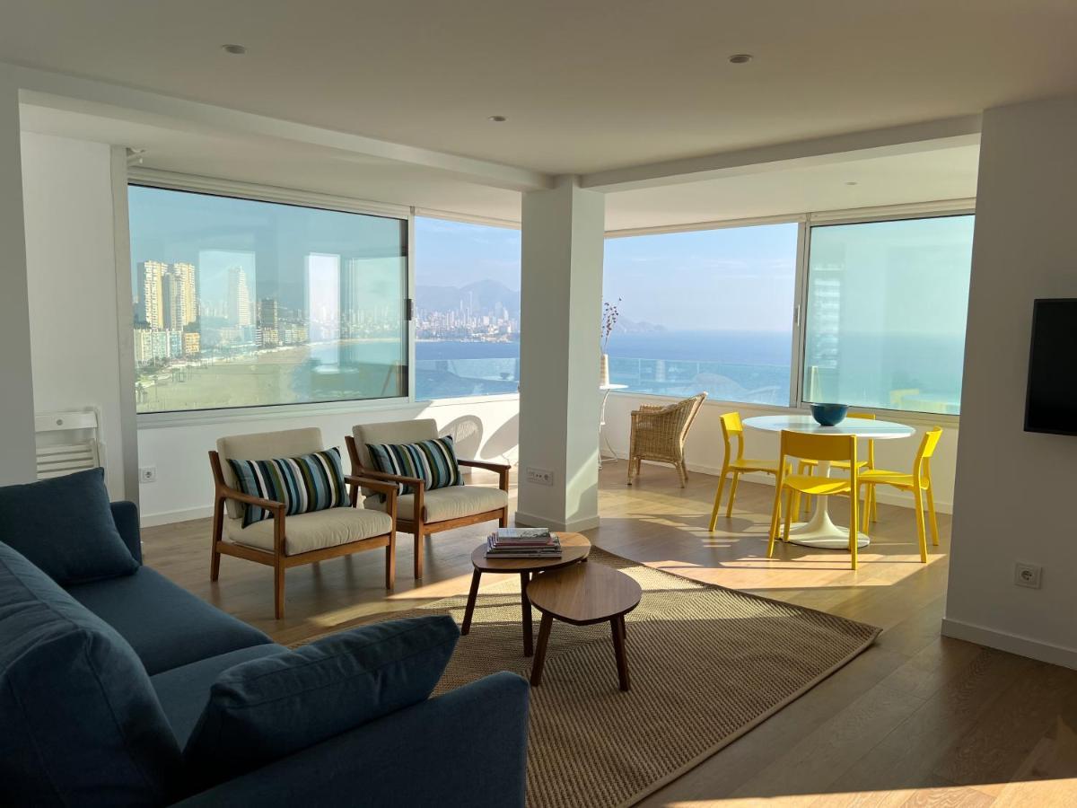 Amazing Beachfront - La Cala Apartment *
