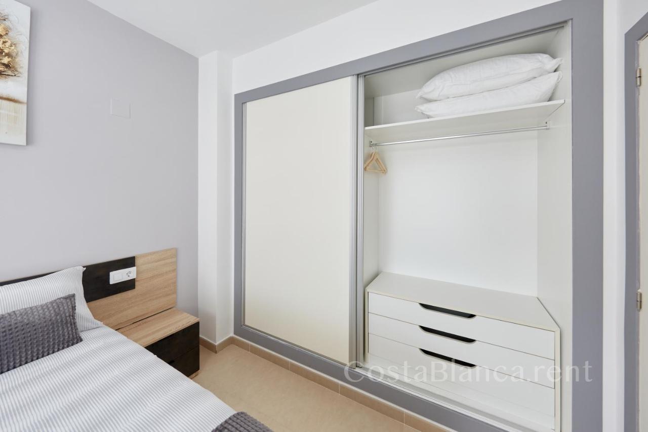 Apartment Luxury, Newly Renovated 1-bedroom By The Beach Benidorm