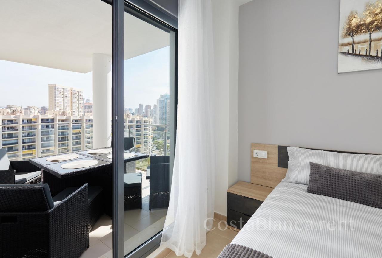Luxury, Newly Renovated 1-bedroom By The Beach Apartment Benidorm