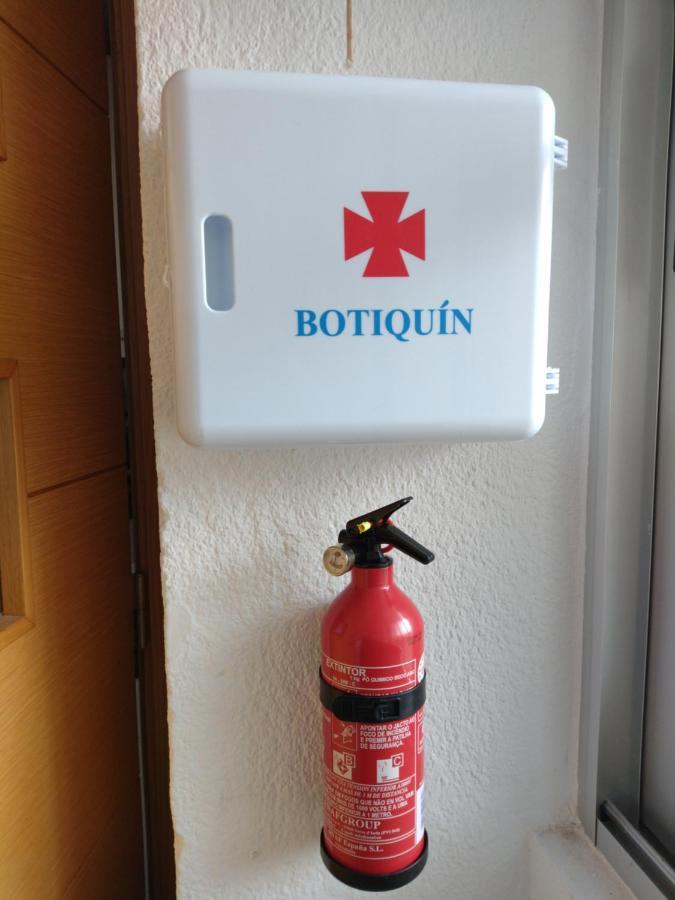 Living Benidorm. Playa Levante Apartment *