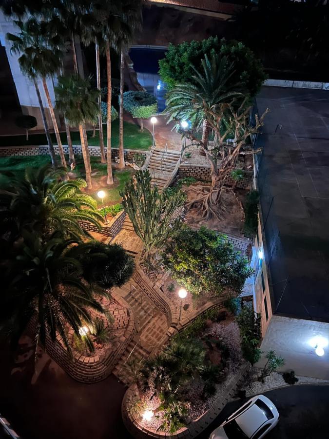 Stylish Getaway - Renovated 1br With Pool & Tennis Apartamento