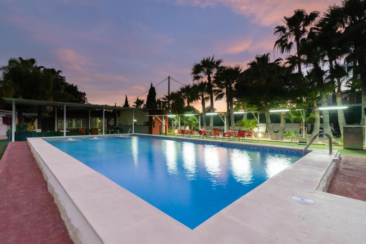 Apartahotel Palasiet 2*