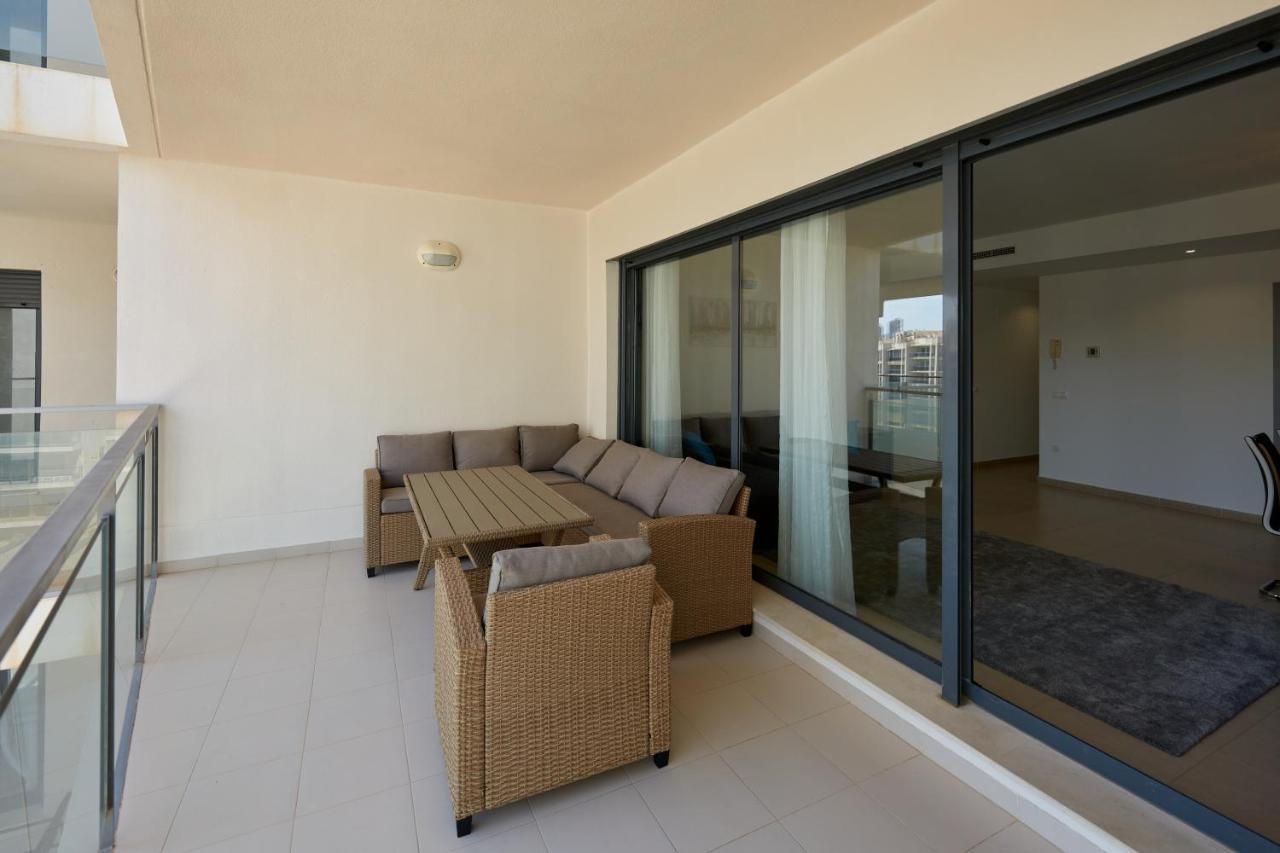 Luxurious Newly Renovated 2 Bedroom By The Benidorm