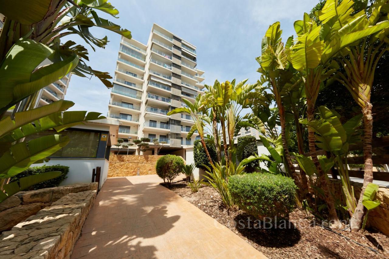 Executive 2 Bedroom Luxury By The Beach With King-size Bed