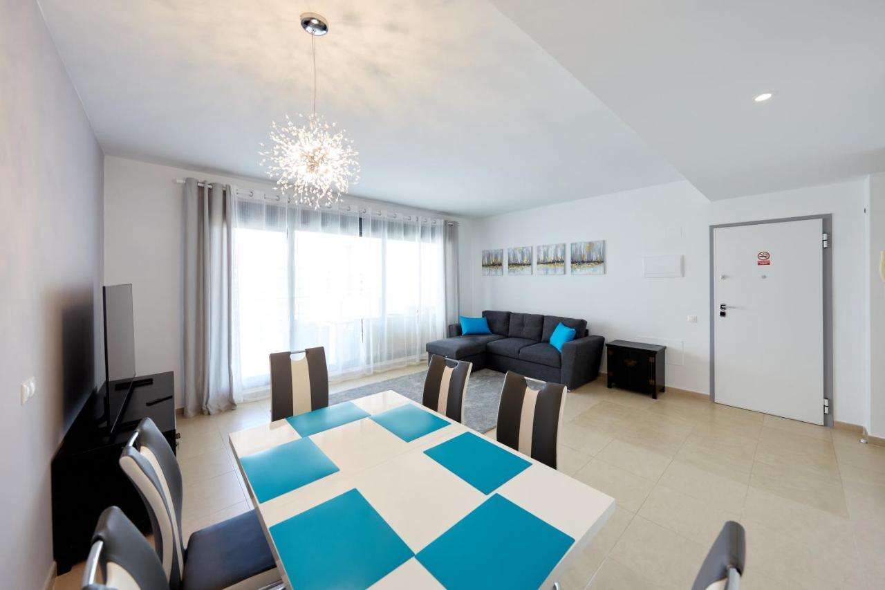 Appartement Luxurious Newly Renovated 2 Bedroom By The