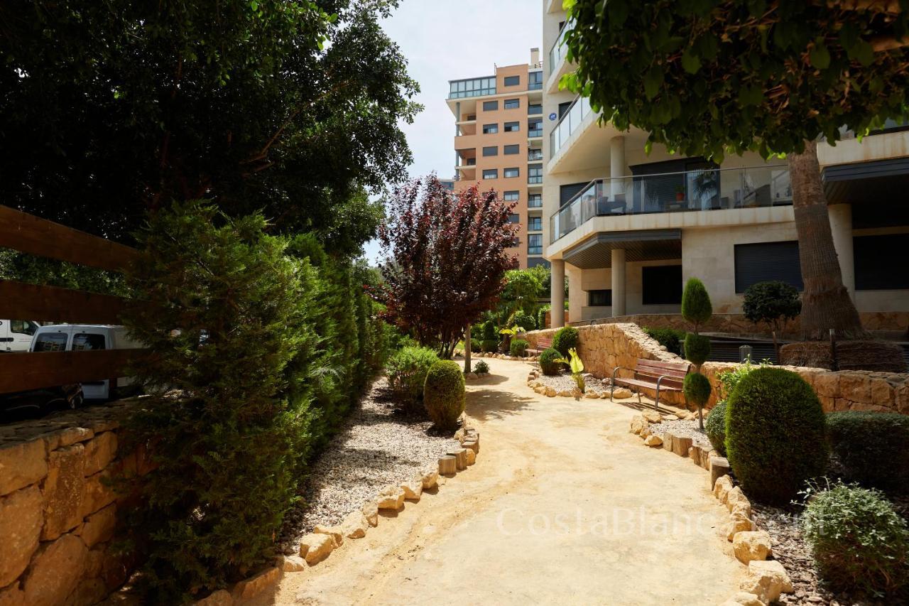 Apartment Executive 2 Bedroom Luxury By The Beach With King-size Bed *