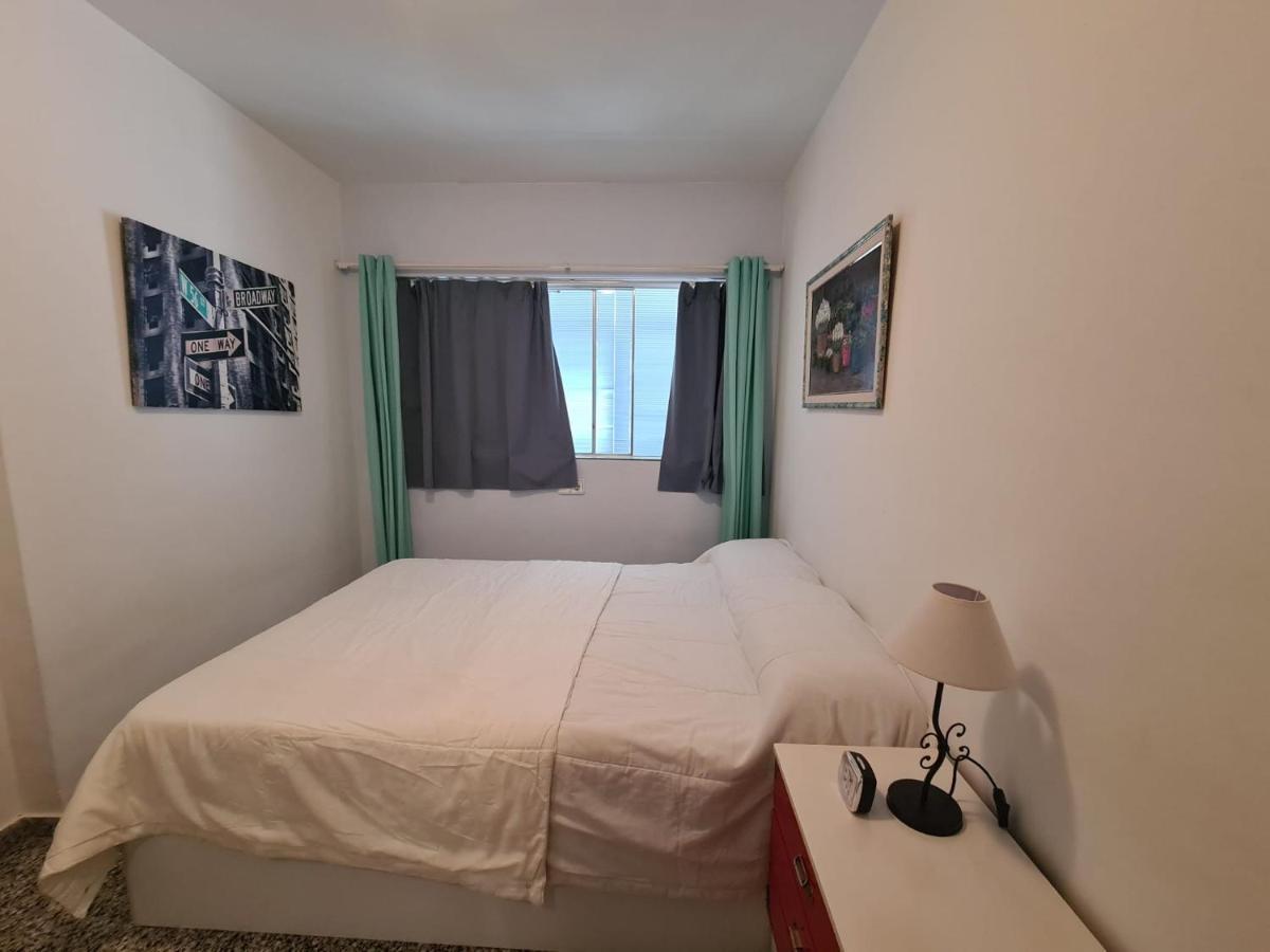 Edificio Acacias Iv -15 * Benidorm