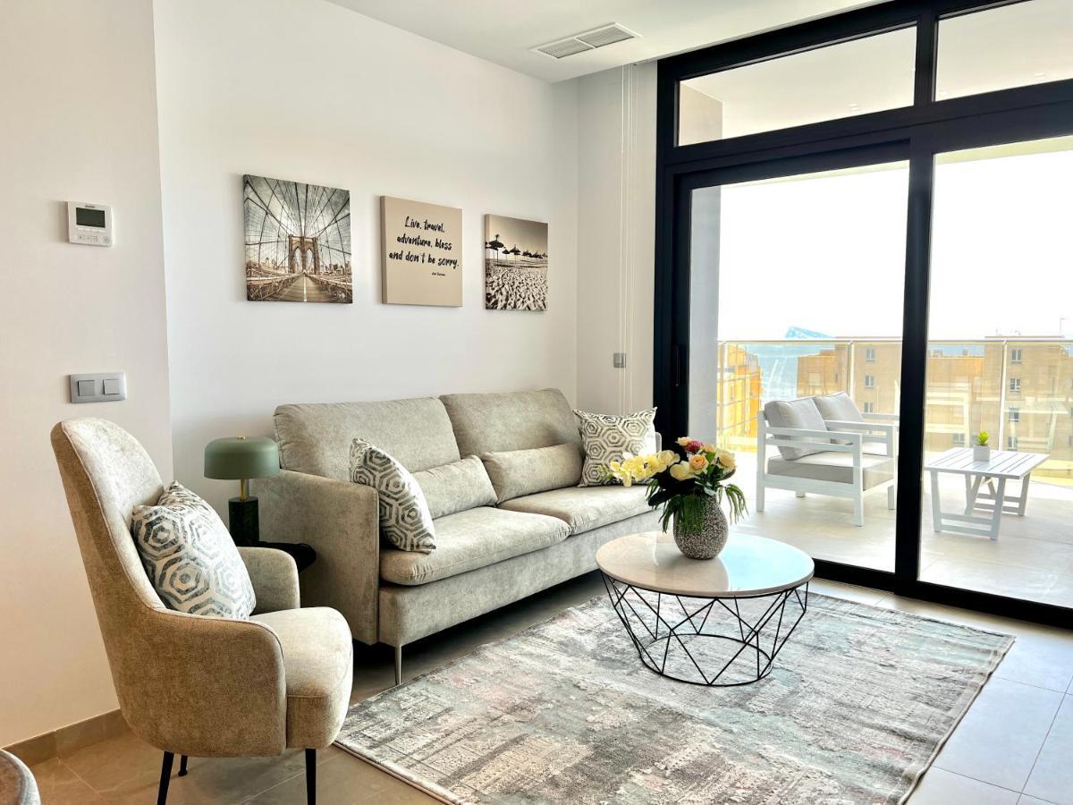 Apartment Luxury With Stunning Sea Views In Sunset Cliff Benidorm