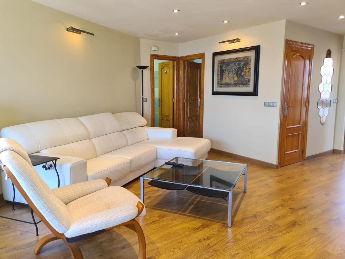 Atico Edificio Zeus Apartamento *