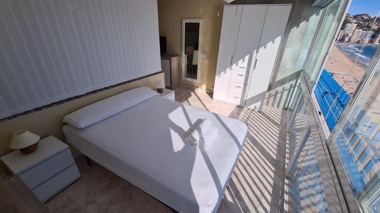 Estudio Edificio Palmeras 12 * Benidorm