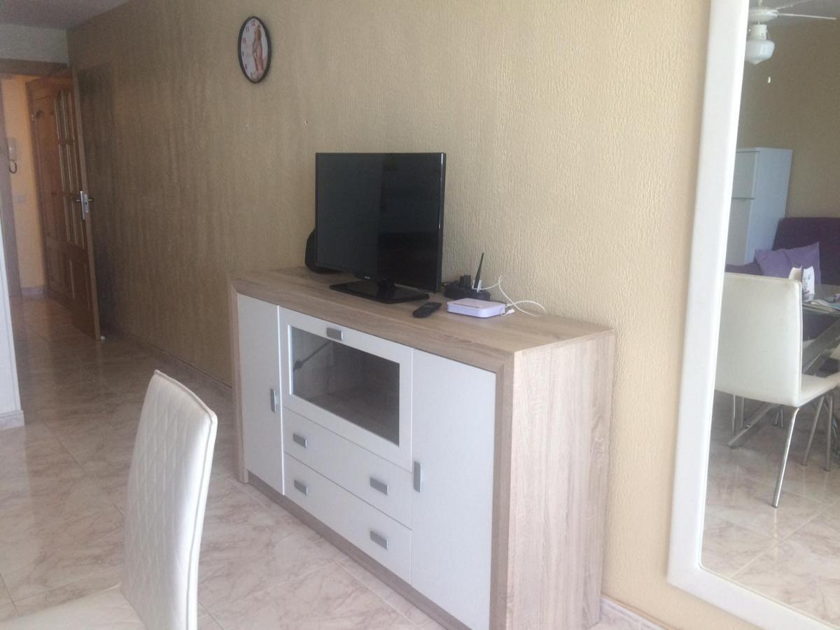 Estudio Edificio Palmeras 12 * Benidorm