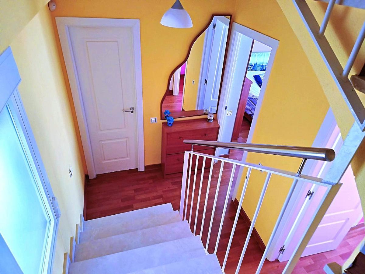 Stunning Two Level In Marina Appartement Benidorm