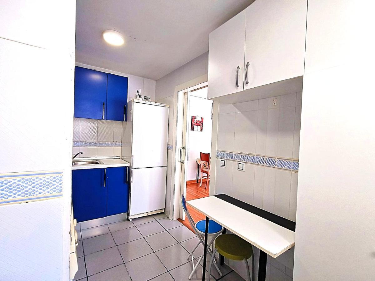 Stunning Two Level In Marina Appartement