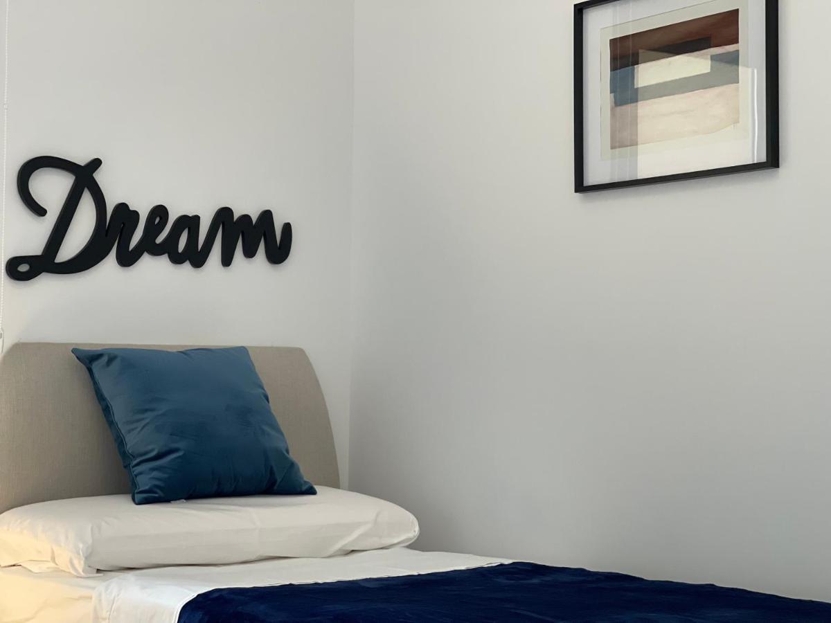 Luxury With Stunning Sea Views In Sunset Cliff Apartment Benidorm