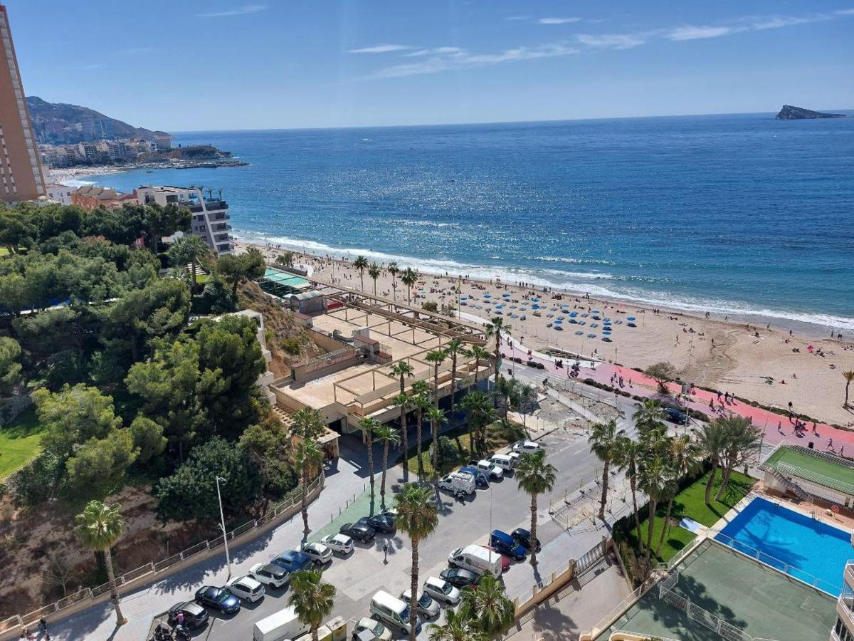 Piso En Primera Linea De Playa En Urbanizacion El Olivar * Benidorm