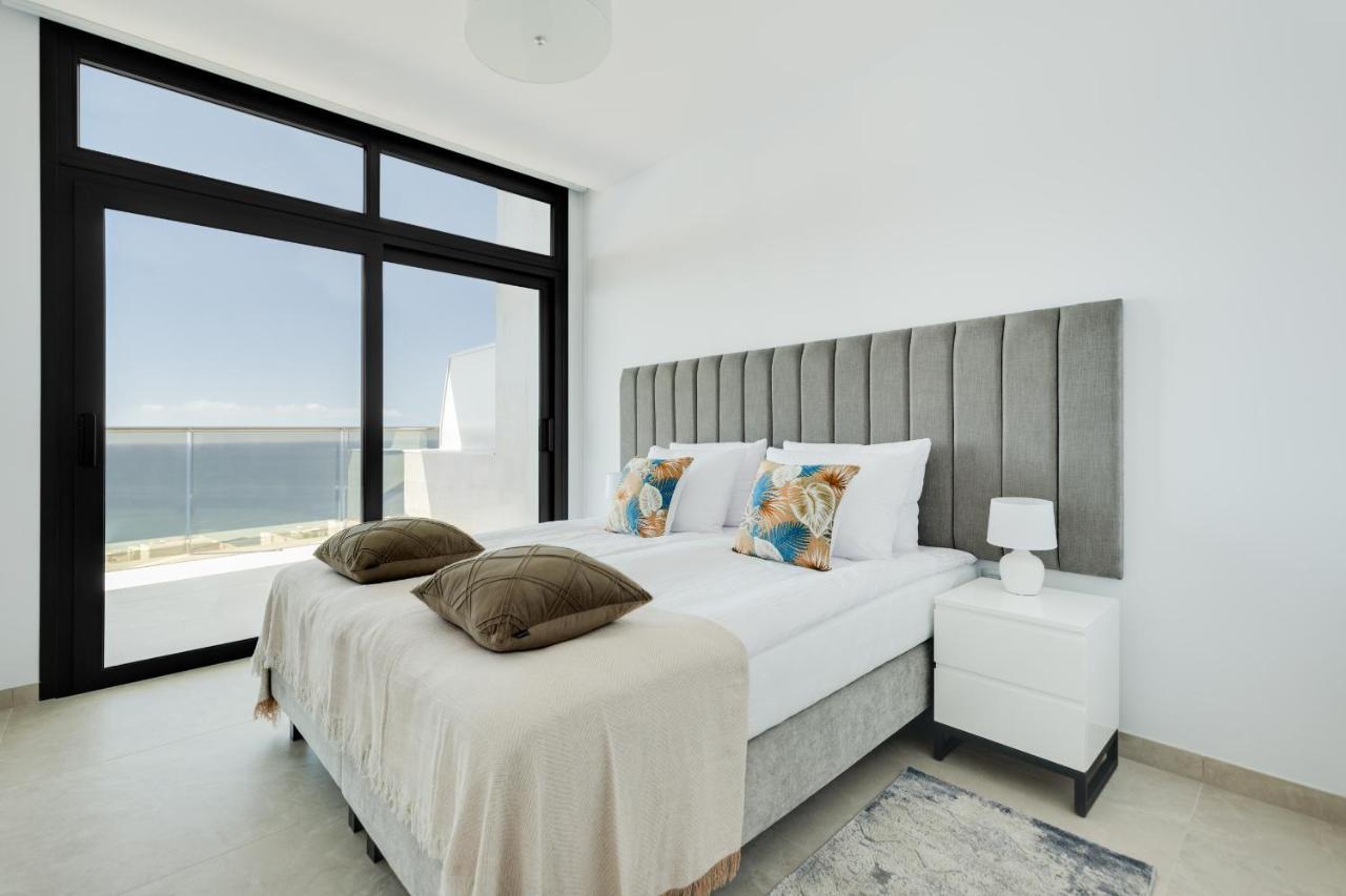 Sunset Cliffs Retreat By Costa Activa Breathtaking Sea Views & Steps To The Beach Apartment *