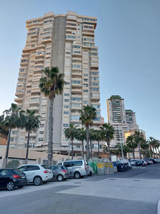 Piso En Primera Linea De Playa En Urbanizacion El Olivar * Benidorm