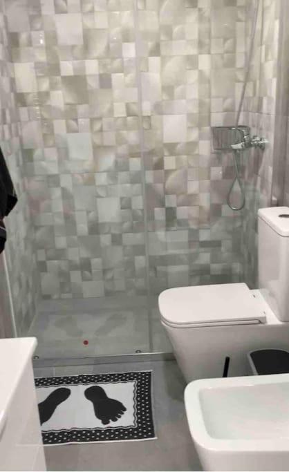 Apartamento De Benidorm, Playa Poniente, Espana *