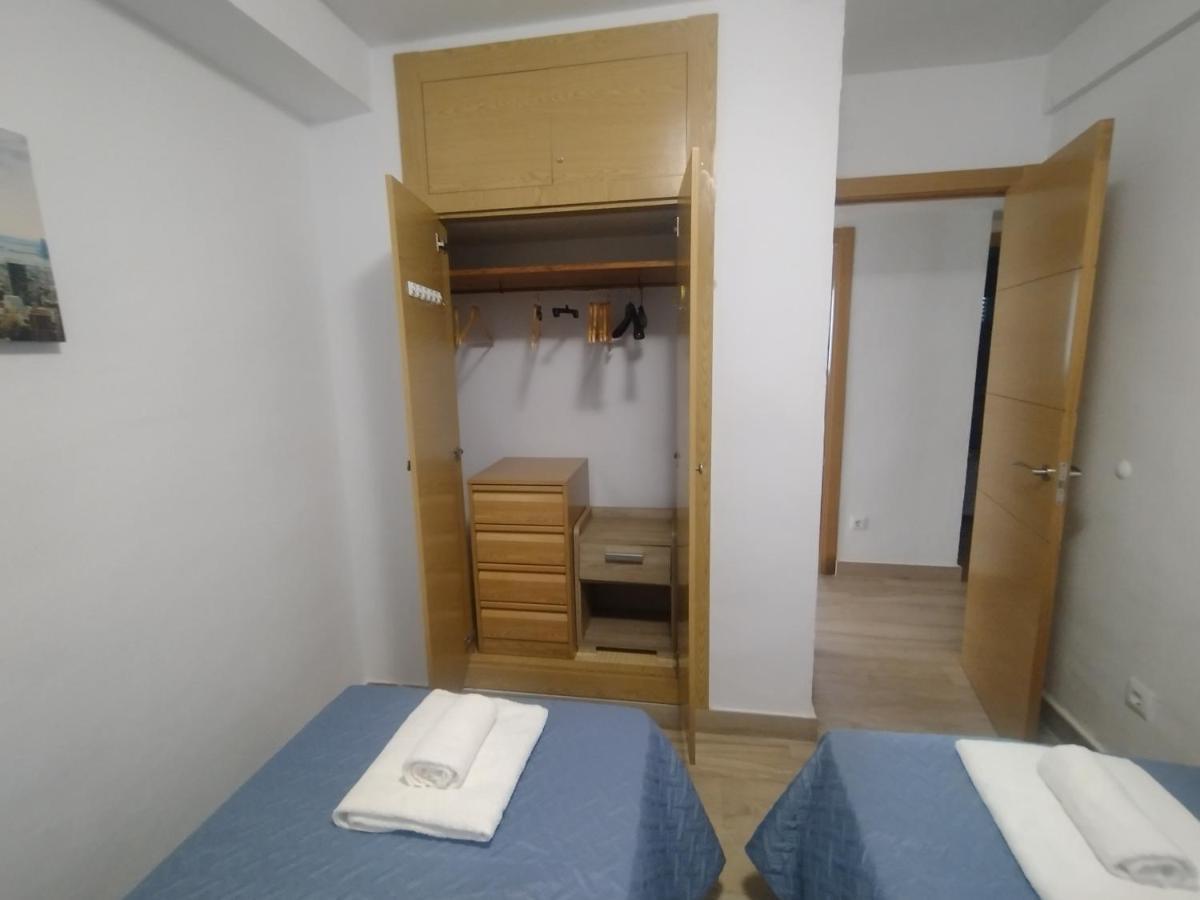 Living Benidorm. Playa Levante Apartment *