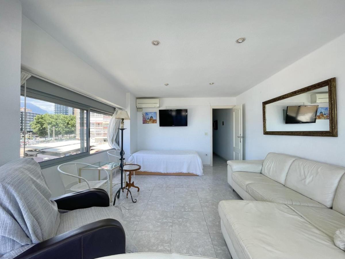 Tor Maraya Seafront Levante Views Apartamento *