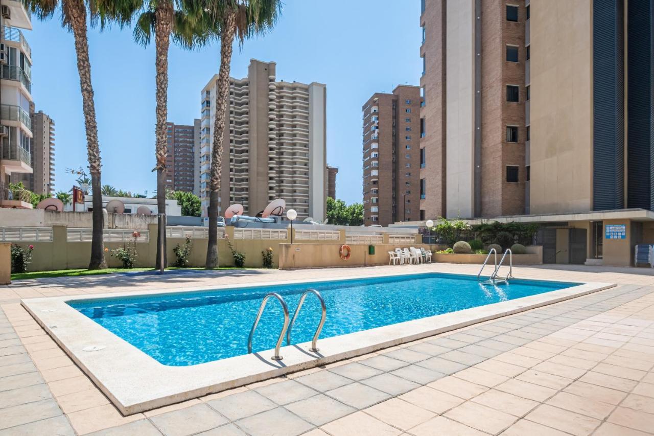 Gemelos 23 5-a Levante * Benidorm