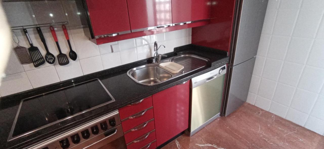 Alteanos, Centrico Y Confortable, Soleado, Con Piscina Y Jardines, Tenis, Parking Exterior Comunitario, Y La Playa Andando 10 Min *