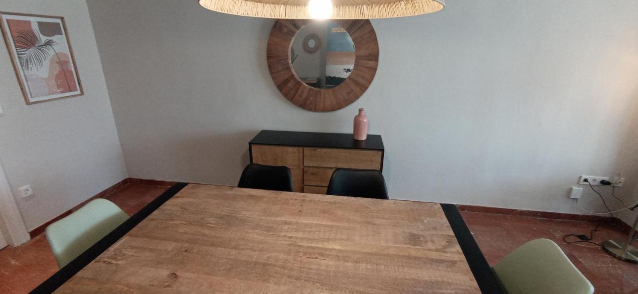 Alteanos, Centrico Y Confortable, Soleado, Con Piscina Y Jardines, Tenis, Parking Exterior Comunitario, Y La Playa Andando 10 Min Apartment Benidorm