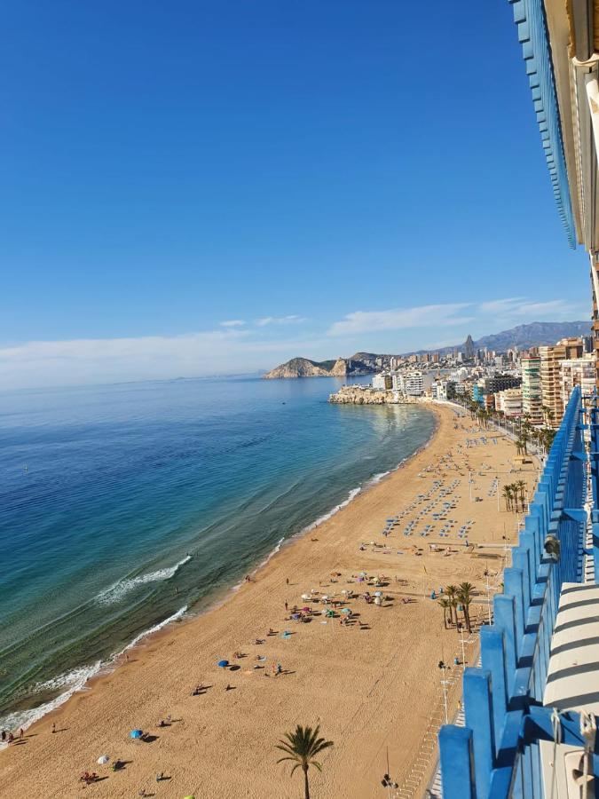Palmeras 1° Linea Playa Apartment *