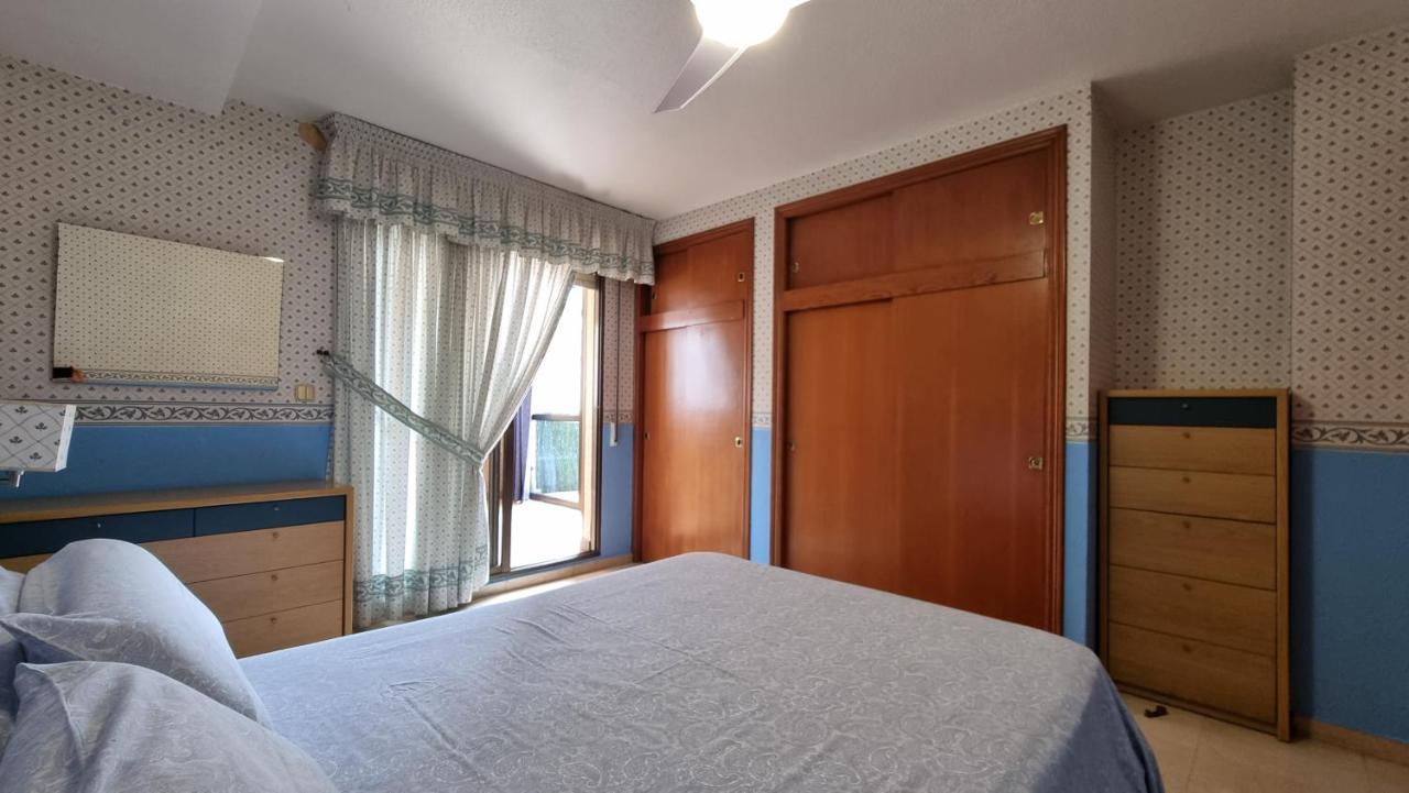Atico Con Terraza Y 2 En Casco Antiguo * Benidorm
