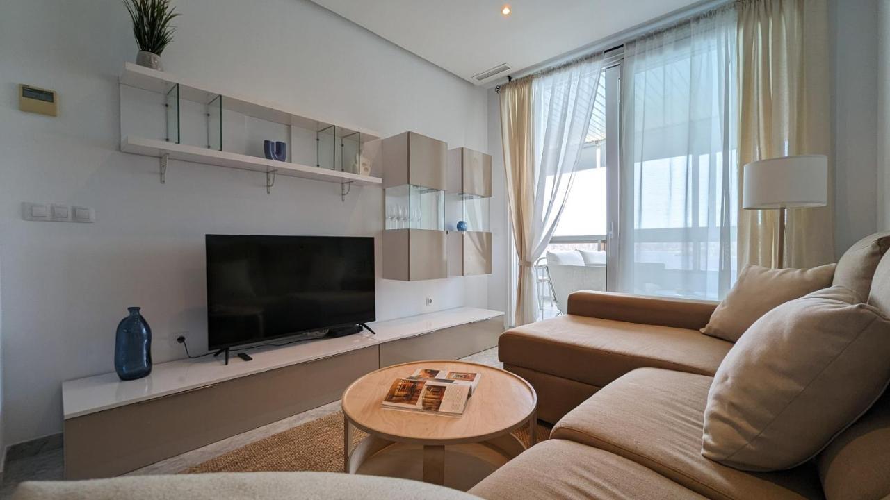 Apartment Gemelos Sea Front Benidorm
