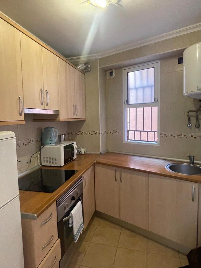 First Line Center 2bedroom For Family Apartment *
