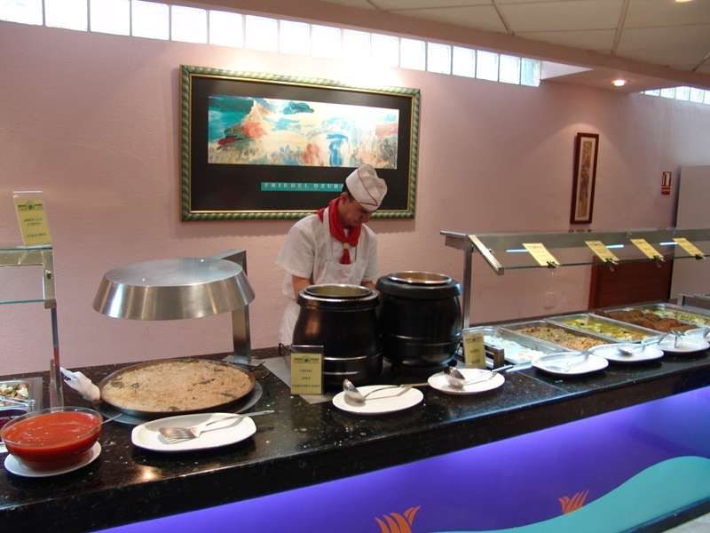 Hotel Oasis Plaza