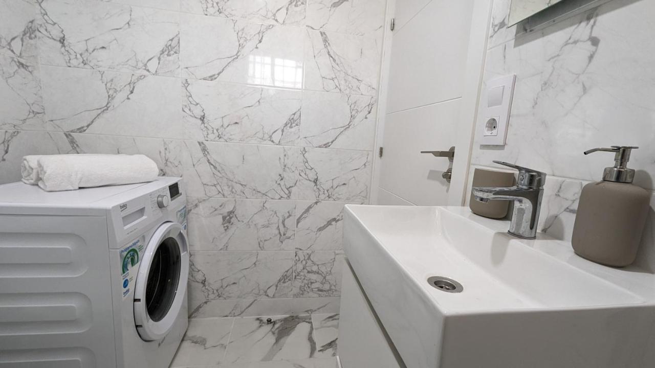 Apartment Acuarium Levante