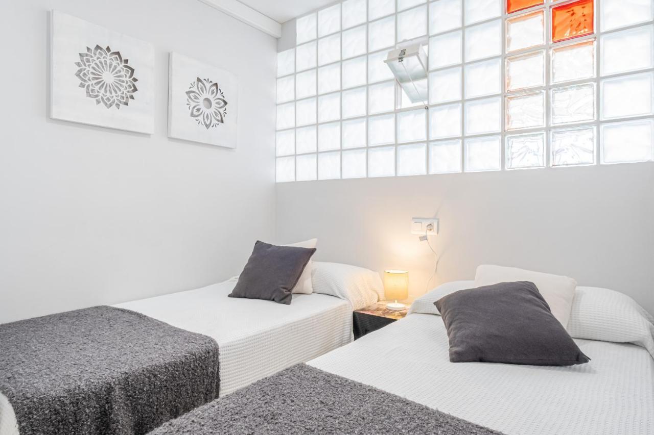 Agua Mundo 7-2 Levante Apartment