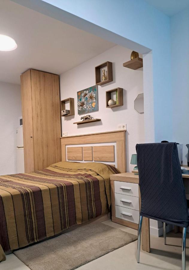 Comfortable Studio With Sea View Apartment *