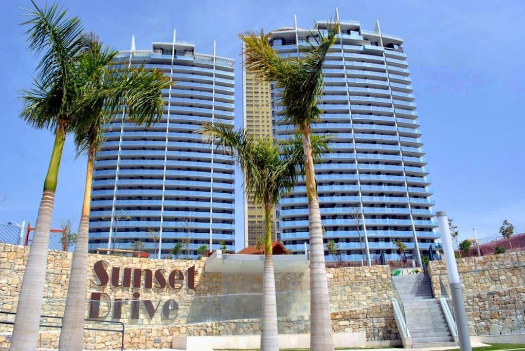 Luxury Residencial Sunset Drive - Benidorm, Espana Apartment *