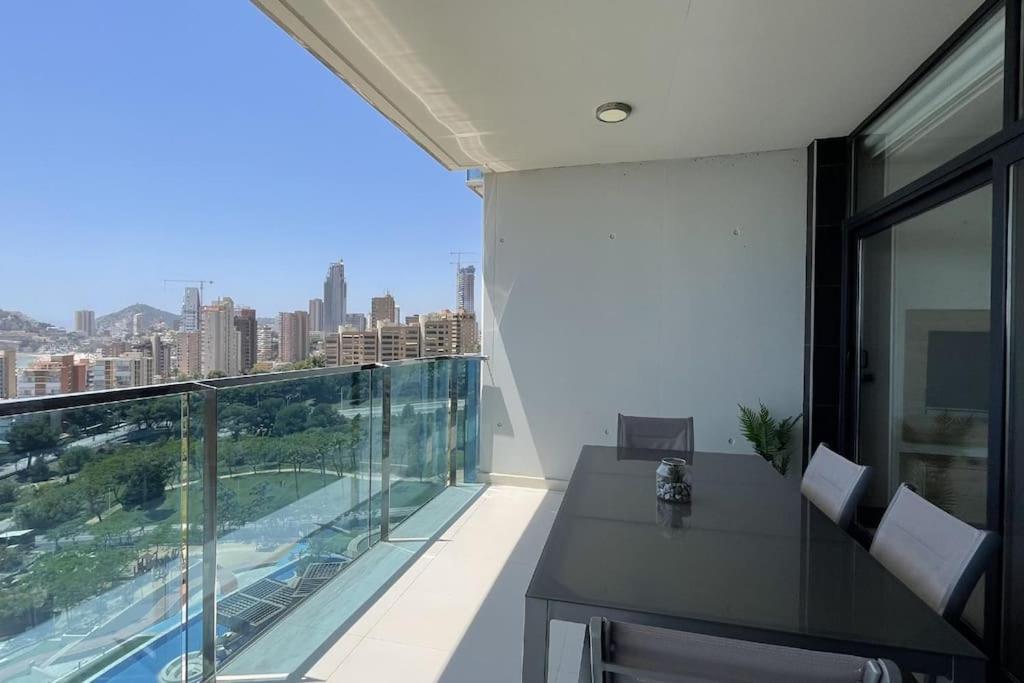 Luxury Residencial Sunset Drive - Benidorm, Espana Apartment *