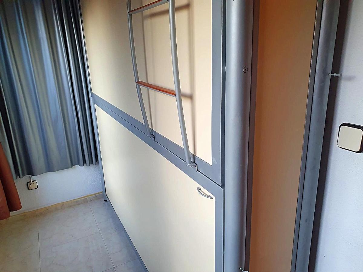 Appartement One Bedroom Sleep 4 -apart In Benidorm, Near Everything