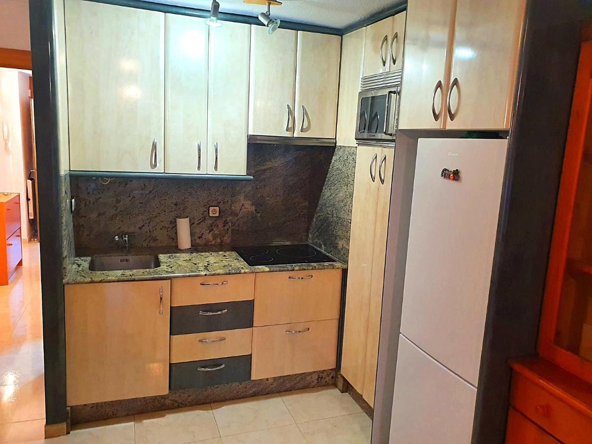 One Bedroom Sleep 4 -apart In Benidorm, Near Everything Appartement