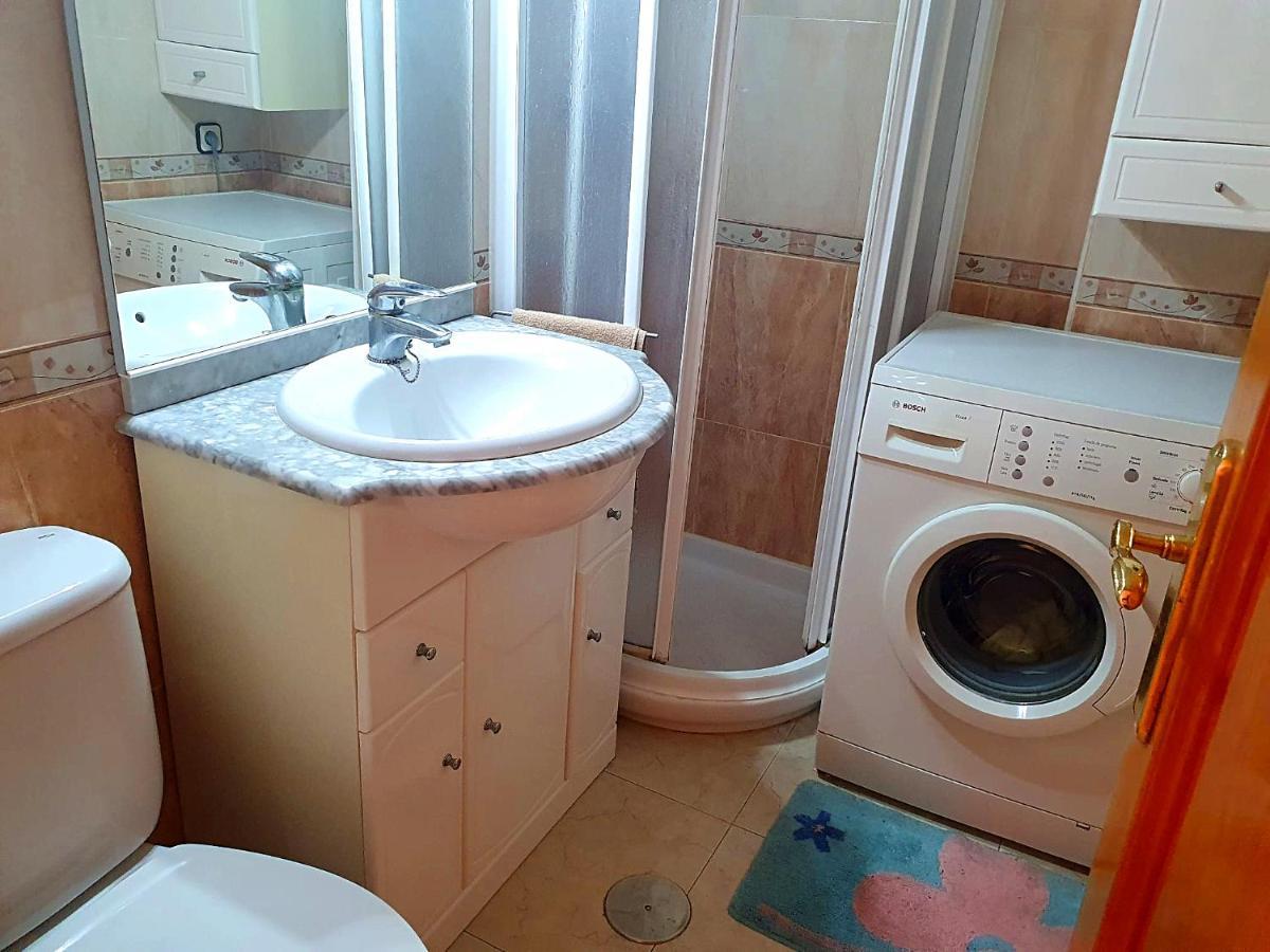 One Bedroom Sleep 4 -apart In Benidorm, Near Everything Appartement Benidorm