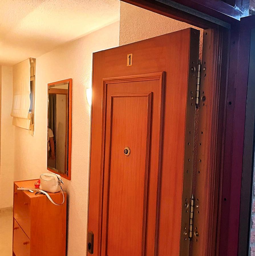 One Bedroom Sleep 4 -apart In Benidorm, Near Everything Appartement Benidorm