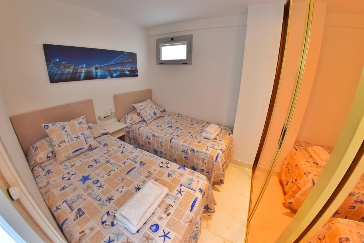 Caballos Vip Playa Levante Benidorm