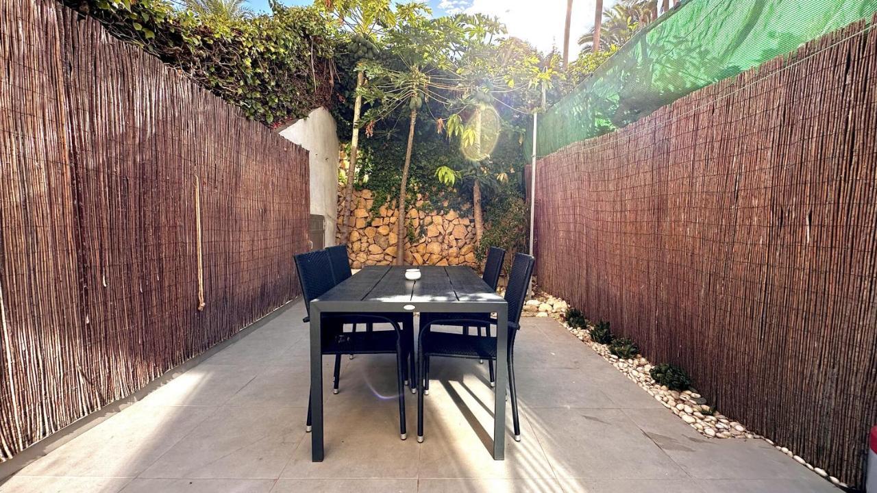 Playa Poniente Holiday home *
