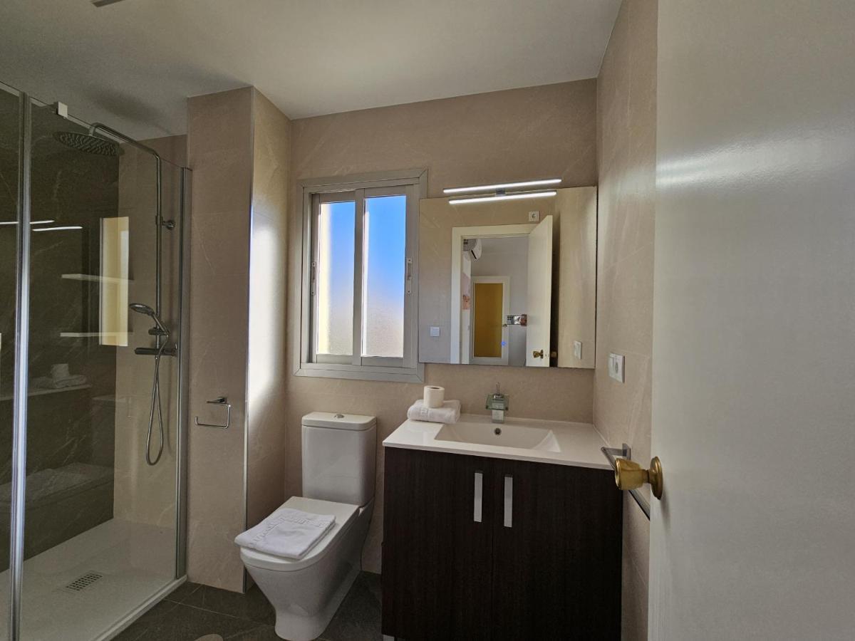 Zeus 11 If Apartment *