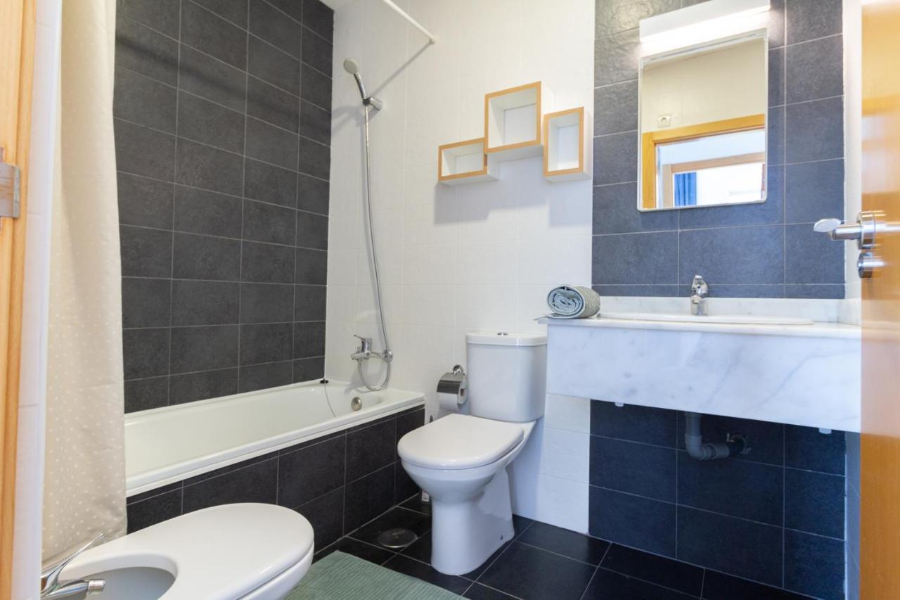Apartment Sunny Penthouse On The 41st Floor In Torre Lugano, With Pool And Garage